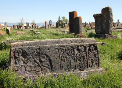 Noraduz cemetery