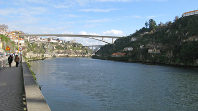 IMG_3097 Douro River Porto.jpg