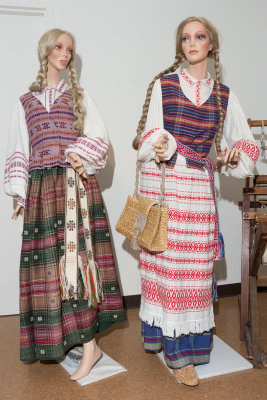 Lithuanian Outfits Outside Lithuania