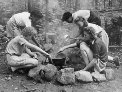 forest_kitchen.jpg