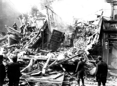 Marktdrogerie, 21.7.41, Trümmer Küchel
