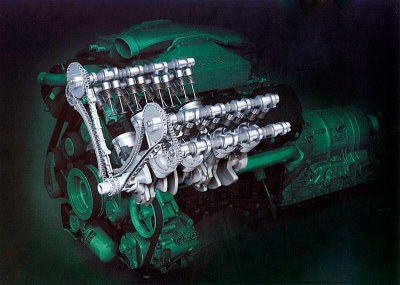 JaguarEngine_01_800.jpg
