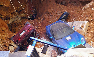 Sinkhole_03.jpg