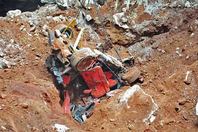 Sinkhole_04.jpg