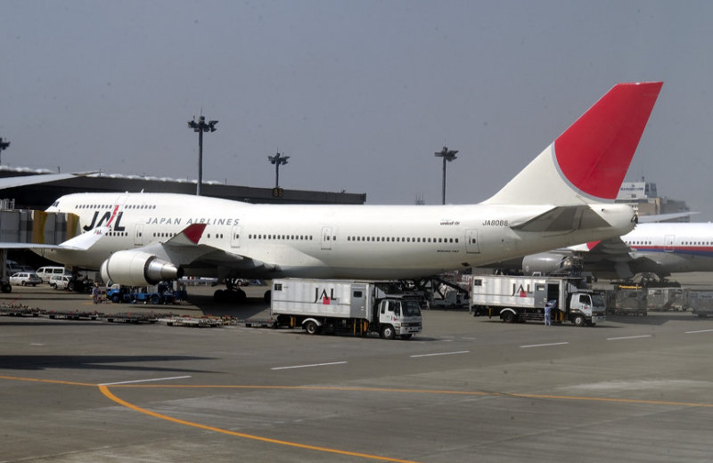 JALs B-747/400 