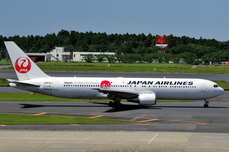 JAL B-767/300, JA614J