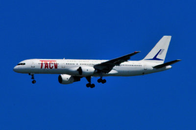 TACV - BOEING 757/200, D4-CBG