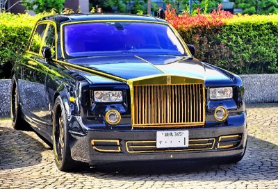 #1: Golden Rolls Royce! Tasty...