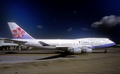 China Airlines B-747/400 In BKK, Dramatic Light