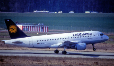 Lufthansa A319 D-AILS, TO