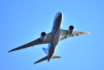 Boeing 787 New Wings, Front