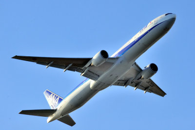 ANA's B-777/300, JA752A