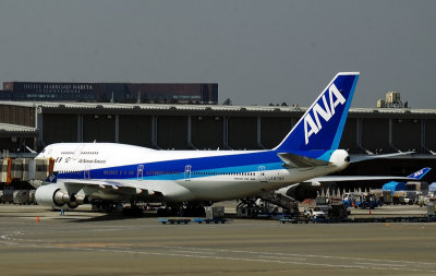 ANA's Historical B-747/400, JA8096