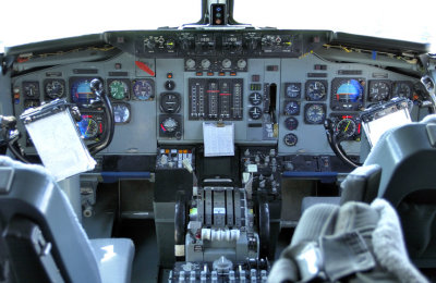 Boeing EC-3/B-707 AWACS, Modernized Cockpit
