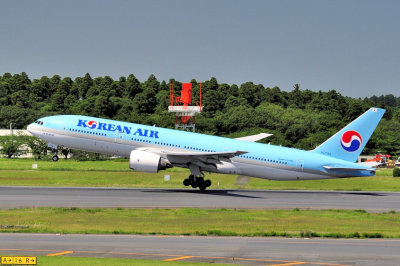 Korean B-777/200, HL7764 TO