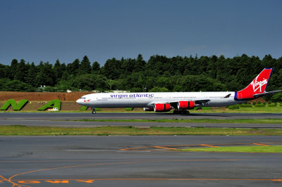 Virgin A340-600, G-VSSH, Reversing at Narita 