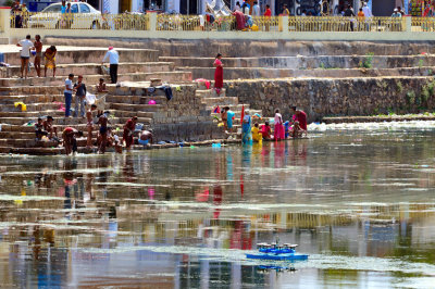 Sacred Lake, Poors Side