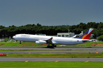 Philippines A340-300, RP-C3432, TO