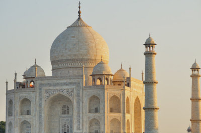 Sun Setting on the Taj
