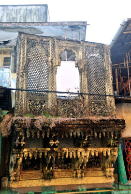 Dying Haveli Ghosts of the Past