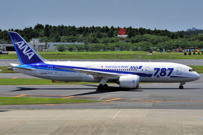 ANA's 787, JA808A