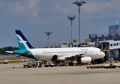 Silkair A320, 9V-SLI