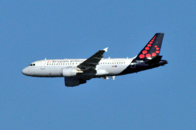 Brussels Airlines A319, OO-SSG