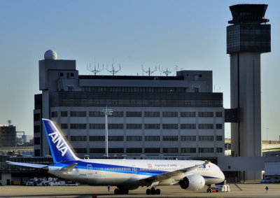 Itami Airport w/ ANA's B-787-9, JA830A