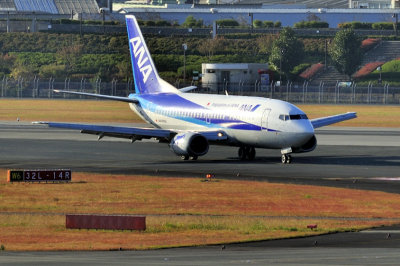 ANA's B-737/500, JA304K, Taxi After Landing