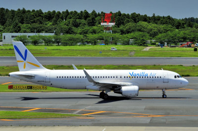 Vanilla A320 WL, JA02VA, Taxi To TO