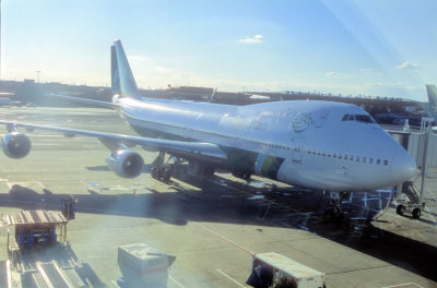 PIA B-747/200, AP-BAT