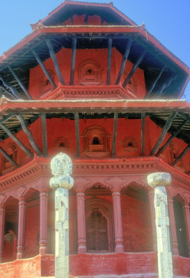 Red Pagoda Temple