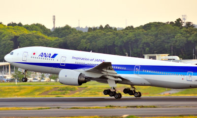 ANA's B-777/200, JA709A, TO