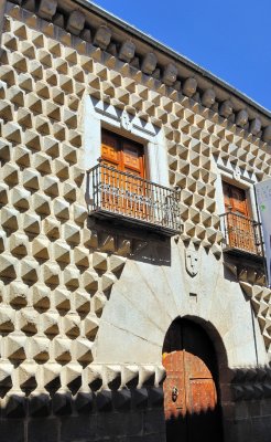 Casa dos Bicos Segovia