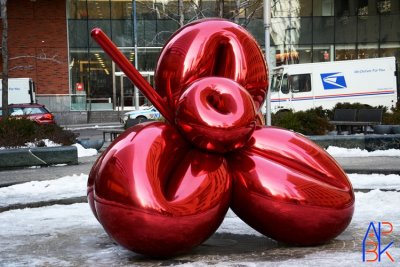 Sculpture of Jeff Koons