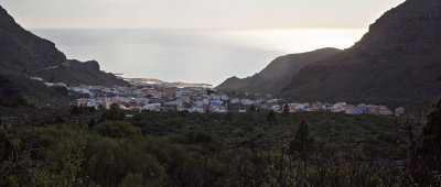 View down to Los Gigantes