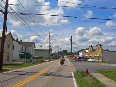 Entering Craigsville