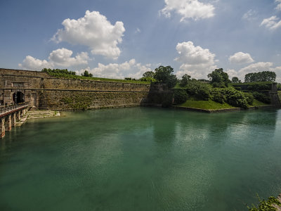 g9/51/659951/3/157238396.KWEG7dno.jpg