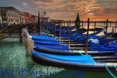 Venice Gondos @ Sunrise