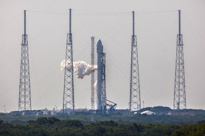 Eutelsat 117 West B & ABS 2A (Falcon 9)