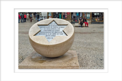 2015 - Monument in memory of all Jews massacred at this square in 1506 -  Largo São Domingos, Lisboa - Portugal