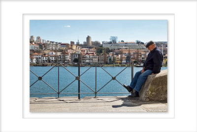 2015 - Faces of Porto - Cais da Ribeira backgroud Vila Nova de Gaia - Portugal