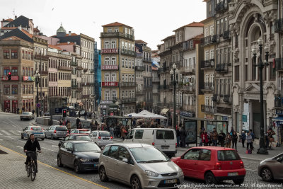 2015 - Praça Almeida Garrett, Porto - Portugal