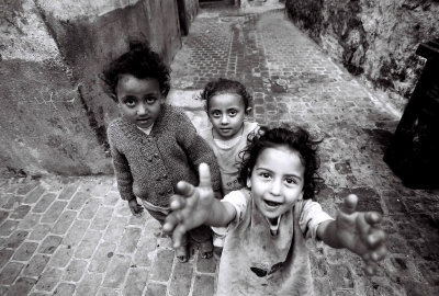 Essaouira - Medina - smiling children