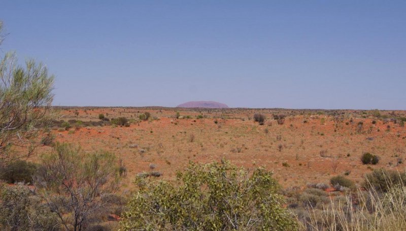 Uluru-1.jpg