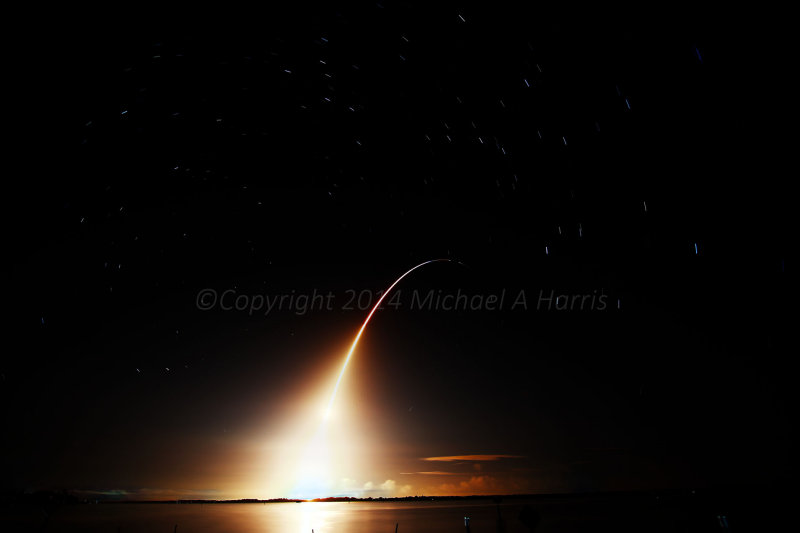 SpaceX Dragon Night Launch
