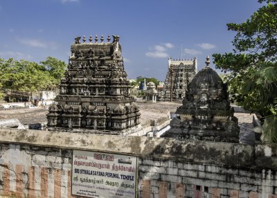 Thirukadalmallai Temple.jpg