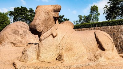Panch Rathas Nandiweb.jpg
