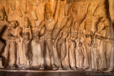 Varaha cave temple stone reliefweb.jpg