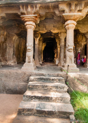 varaha_cave_temple_